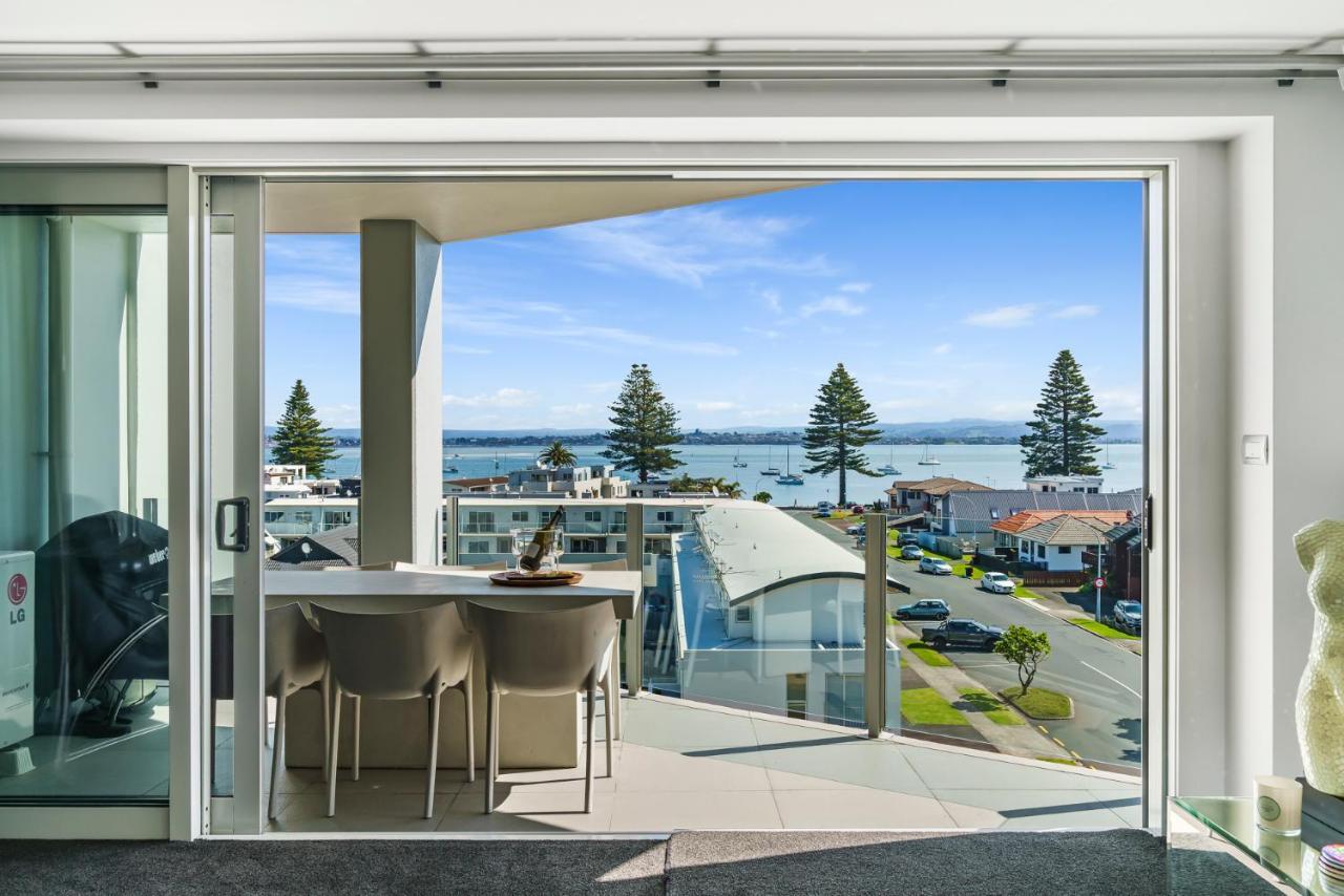 Ferienwohnung Luxury At The Caymans Mount Maunganui Exterior foto